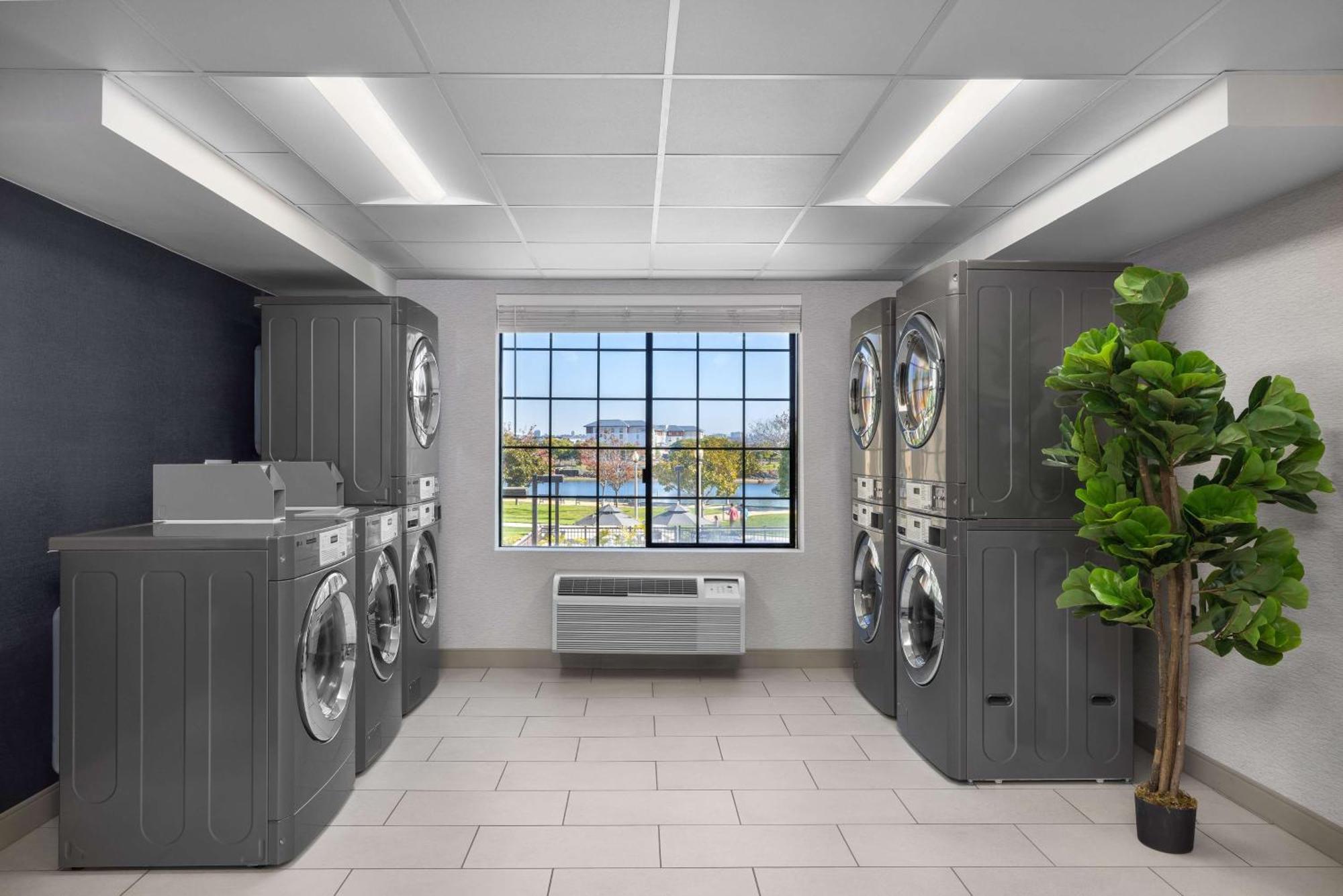 Homewood Suites By Hilton San Diego Airport-Liberty Station Esterno foto