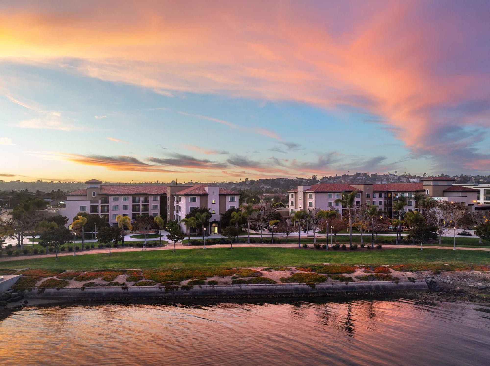 Homewood Suites By Hilton San Diego Airport-Liberty Station Esterno foto